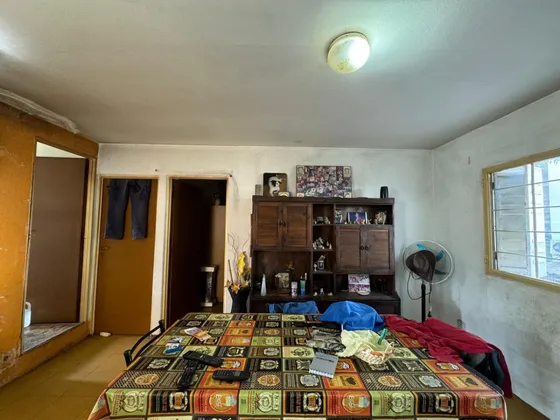 Tres Ambientes En Venta En El Barrio Piedrabuena Escalera 45a