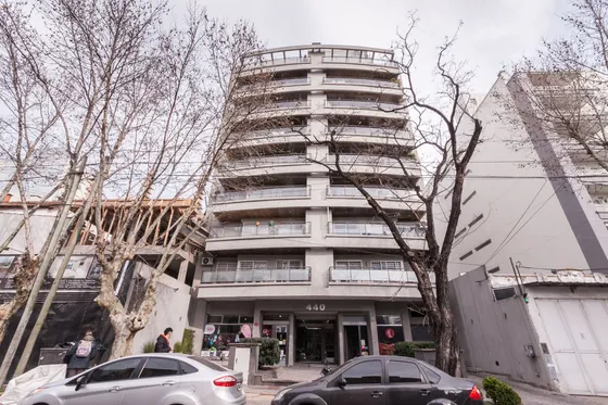 Venta - 2 Amb Con Cochera/ Lanús Oeste