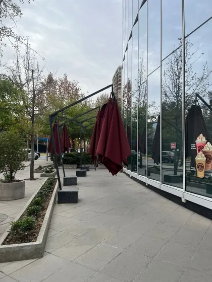 Local Comercial En Arriendo Edificio Nueva Apoquindo