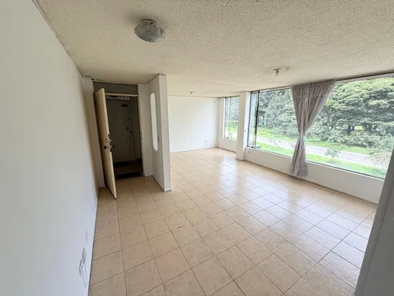 Apartamento En Arriendo 90 Mts2 3 Habitaciones 2 Baños