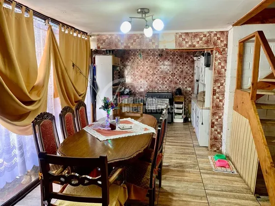 Casa En Venta De 4 Dorm. En Las Condes
