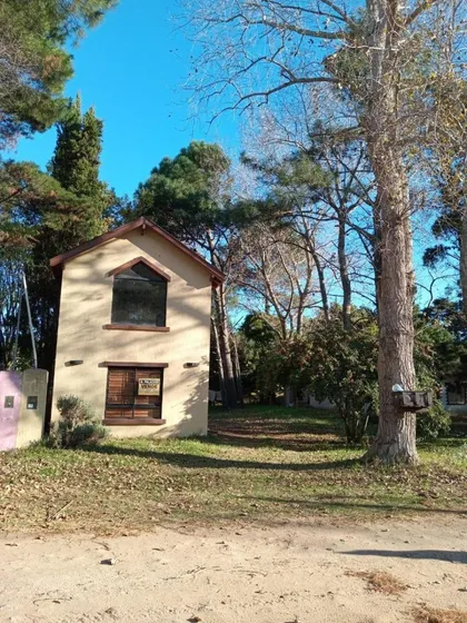 Casa En Venta - 1 Dormitorio 1 Baño - Aguas Verdes