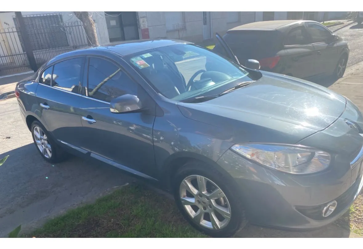 Renault Fluence 2.0 Privilege MT543986655996170242