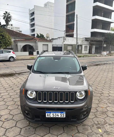 Jeep Renegade 1.8 Sport At.