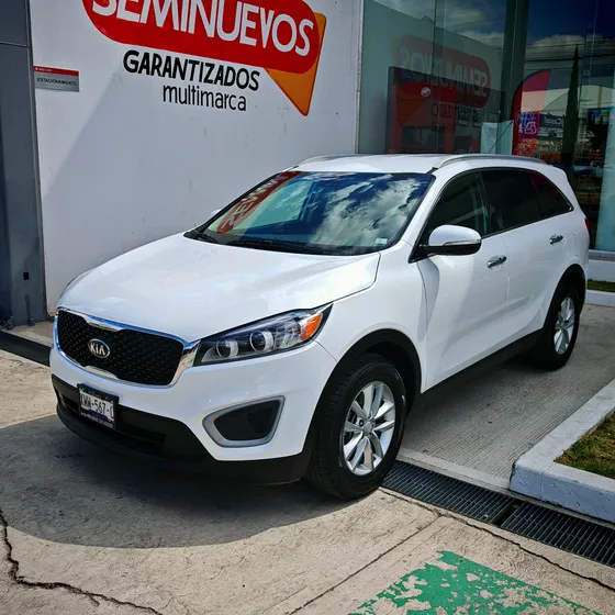 Kia Sorento 2.4 Lx At