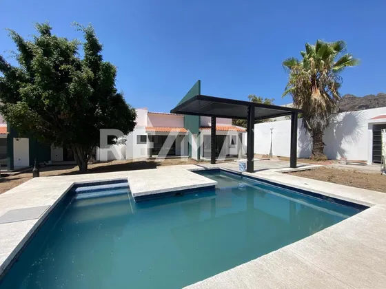 Casa En Venta En Morelos,  Tlayacapan