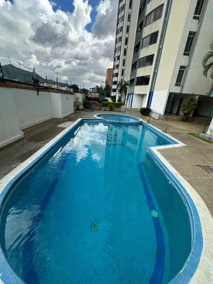 Apartamento En Alquiler En Mañongo 