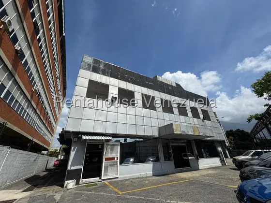 Alquiler De Oficina De Uso Compartido En La California Sur Yanira  #25-22922
