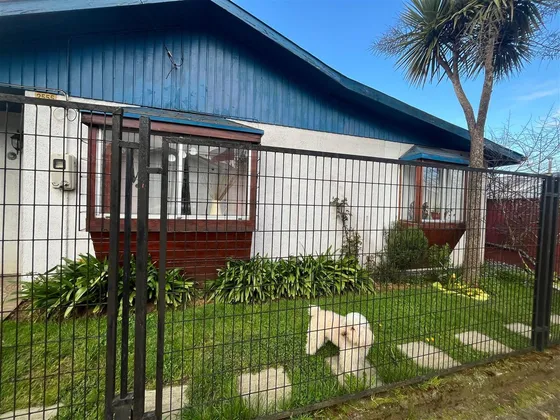 Casa En Venta De 2 Dorm. En Osorno Con Cabaña Independiente