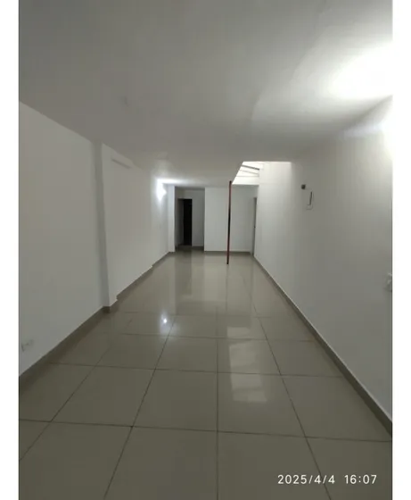 Local En Alquiler En Medellin - La Floresta 