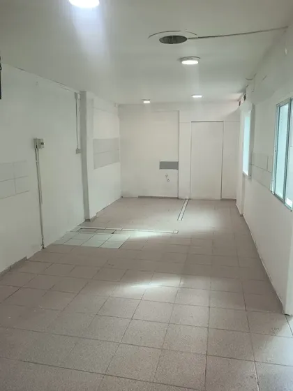 Local Comercial Y Manufactura