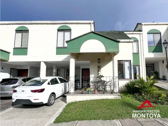 Casa En Conjunto, Tulcán, Pereira
