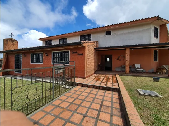 Venta Quinta En Los Guayabitos