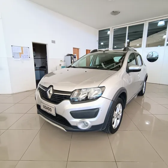 Renault Sandero Stepway 1.6 Privilege 105cv