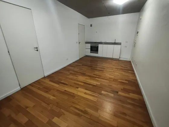 Departamento En Villa Urquiza - Monoambiente - Permuta - Cochera - Luminoso - Apto Credito -balcón