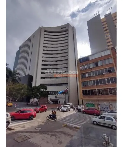 Venta De Oficina De 100mt2 En El Centro De Cali, 6488.