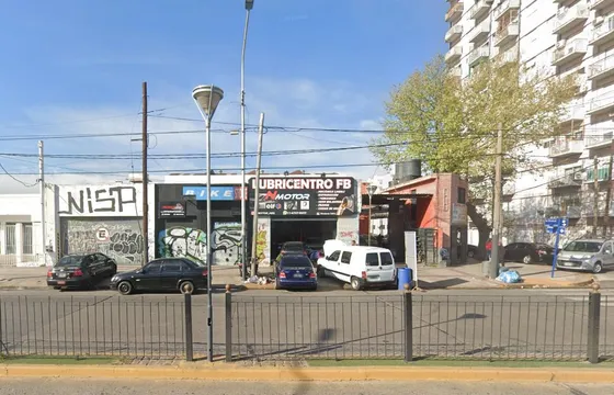Local Comercial Y Galpón (en Block) 486 M²  S/ Avenida Y Calle Lateral - Ramos Mejia