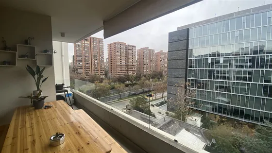 Departamento En Venta De 1 Dorm. En Vitacura