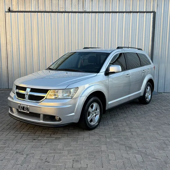 Dodge Journey 2.4 Sxt Atx (3 Filas)