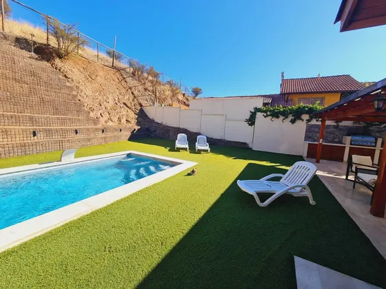 Hermosa Casa Con Piscina Temperada (167765)