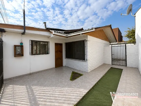 Casa En La Florida, Excelente Ubicación Se Acepta Subsidio