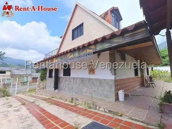 Jv Vende ¡vive Momentos Inolvidables En Esta Casa Con Amplias Áreas Sociales, Perfecta Para Compartir Con Familiares Y Amigos! ¡crea Recuerdos Inolvidables Aquí! 25-7569 May23