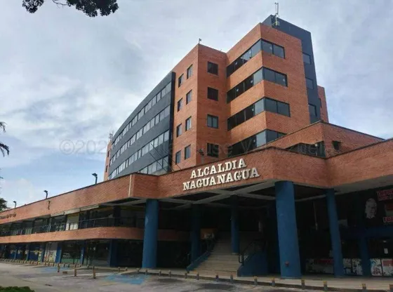 Oficina Amoblada Y Equipada, En El Centro Comercial Paseo La Granja, Urbanización La Granja