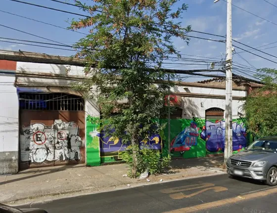 Terreno Mixto 690m2 | Zona E (8 Pisos) | Eje Mapocho
