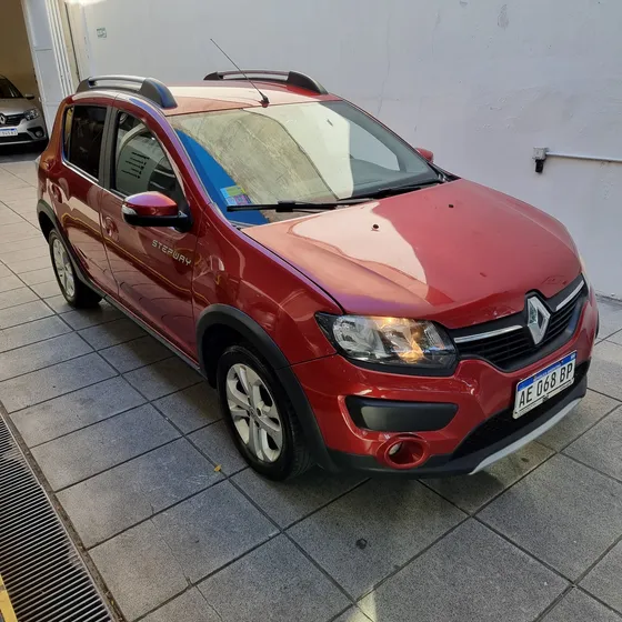 Renault Sandero Stepway 1.6 Privilege 105cv