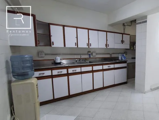 Local En Arriendo En Centro Envigado. Cod A104113