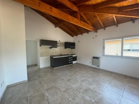 Departamento Con Cochera En Esc.-centro