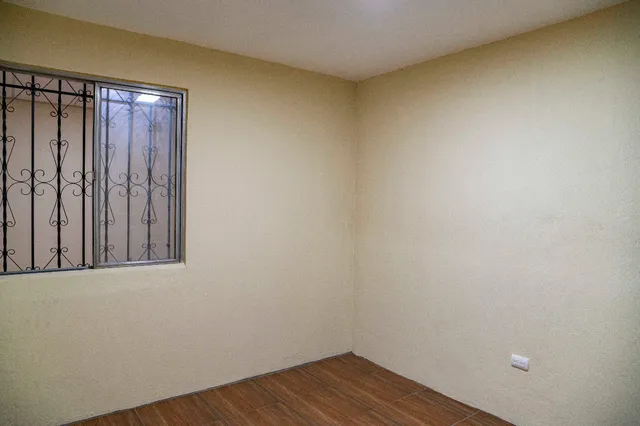 Casa Recién Remodelada En Colinas De Minerva