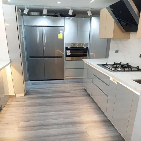 En Venta Hermoso Apartamento Ubicado En Urbanizacion Sabana Larga Residencias Sevilla Real Valencia. St
