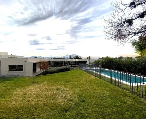 Casa En Venta De 3 Dorm. Chicureo Piedra Roja Colina