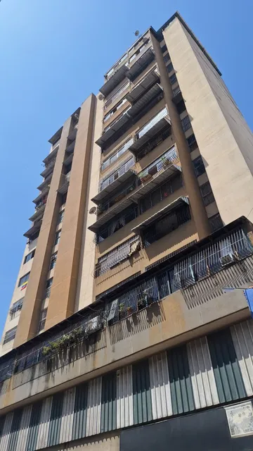 Santa Rosalia - Apartamento En Oportunidad 63mts/2h/1b