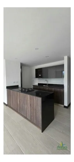 Rhbr-13907 (apto) Piso 5 (el Retiro, La Fe)