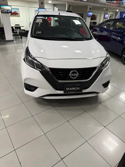 Nissan March 1.6 Sense At