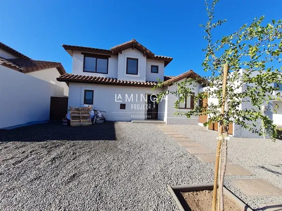 Casa En Venta De 3 Dorm. En Colina Brisas Norte