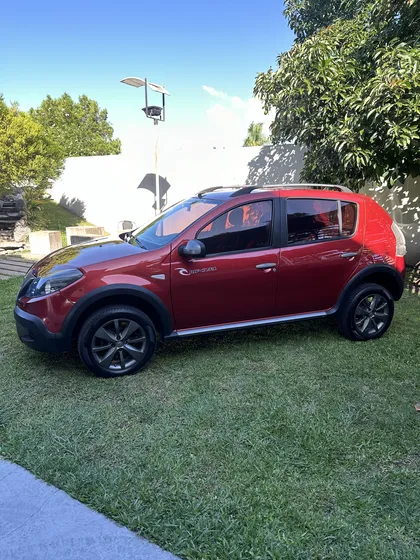 Renault Sandero Stepway 1.6 Rip Curl 105cv