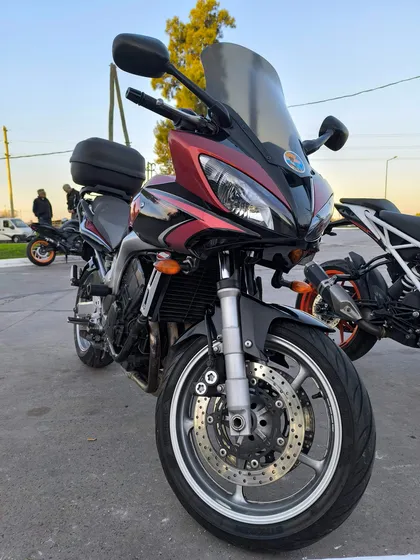 Yamaha Fazer Sport S2 600 2009. 71000 Km. Muy Cuidada