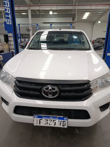 Toyota Hilux Pick-up 2.4 Cd Dx 150cv 4x4