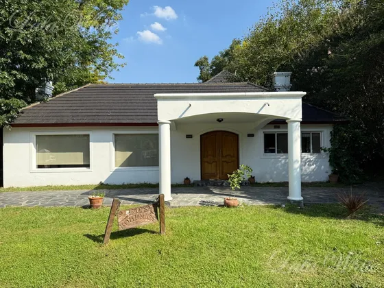 Casa En Venta Y Alquiler En El Ombú