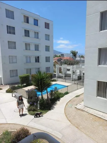 Departamento En Venta De 3 Dorm. En La Serena