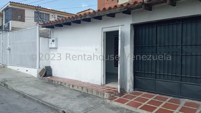 Alquiler Amplio Local Comercial Tipo Oficina Ubicado Al Este De Barquisimeto Agente Inmobiliario De Confianza Mehilyn Perez