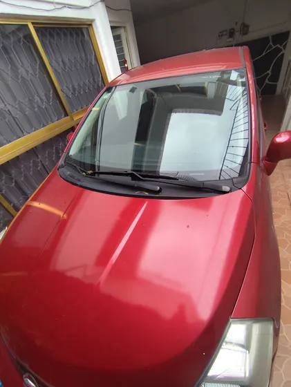 Nissan Tiida Émotion Sedan 5 Puertas