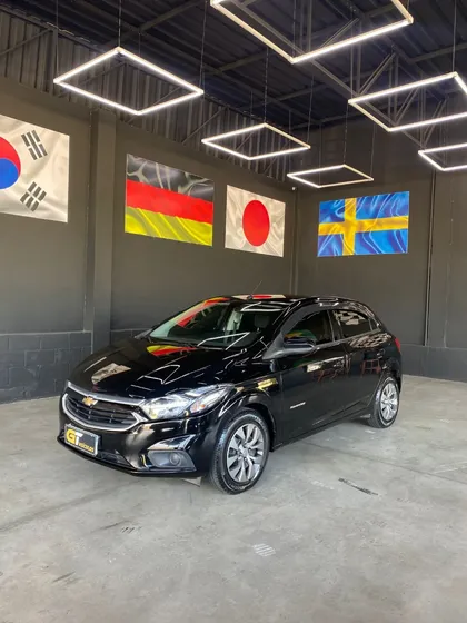 Chevrolet Onix 1.4 Mpfi Advantage 8v Flex 4p Automático
