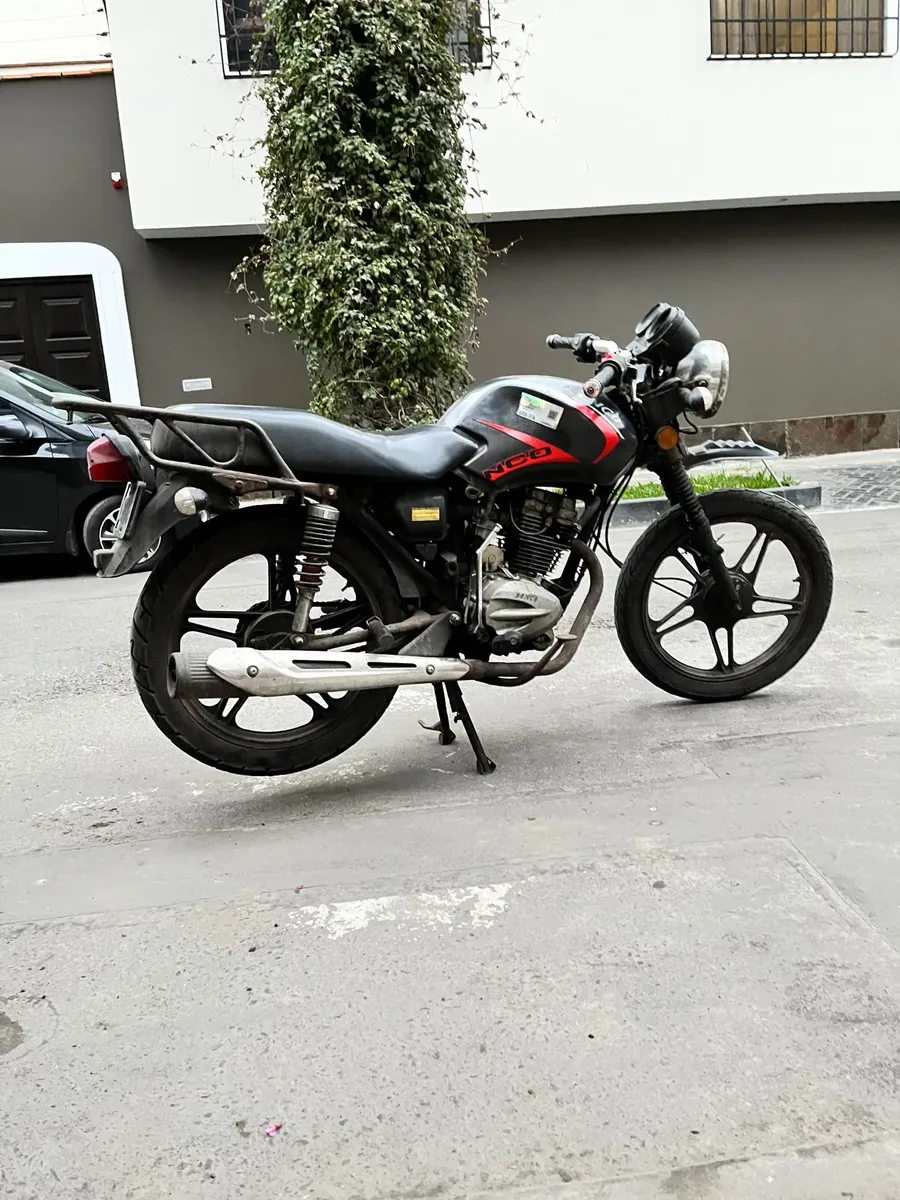 Auctioning 150cc Ronco Motorcycle63836227141249121
