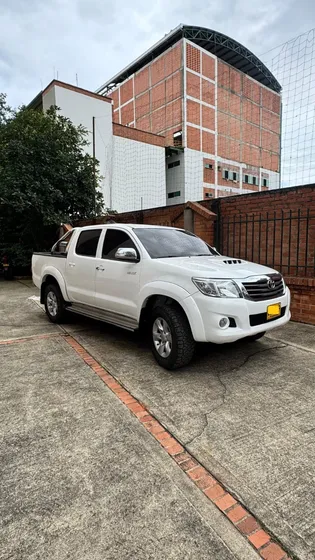 Toyota Hilux 3.0 Srv