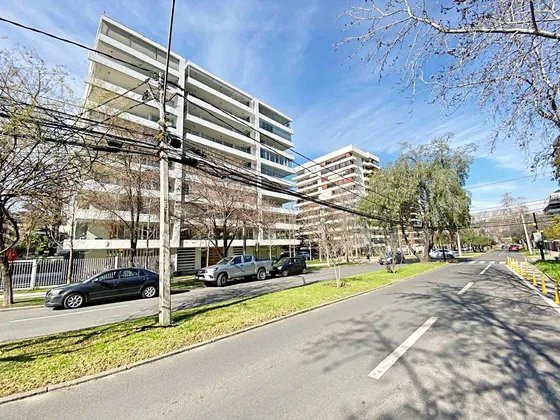 Av. El Bosque / Excelente Oportunidad! (90000)