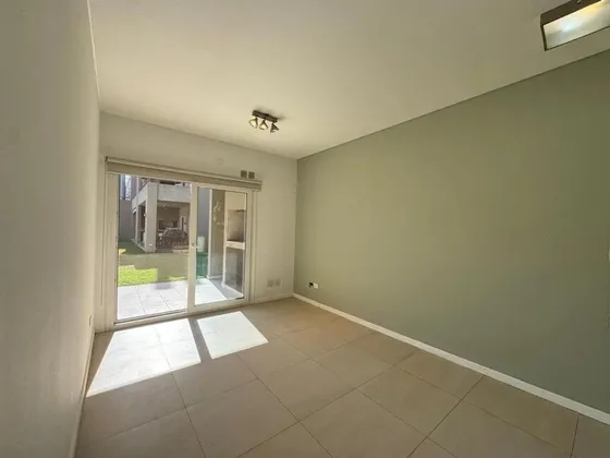 Departamento En Venta - 1 Dormitorio 1 Baño - Cochera - 60mts2 - Pilar